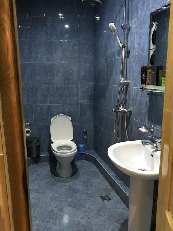 Io Apartment Tbilisi Eksteriør billede